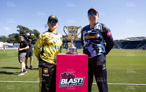 120726 - Glamorgan Women v Gloucestershire Women, Vitality Blast Women League 2 Final - Liv Daniels, captain of Gloucestershire Women and Glamorgan captain Lauren Parfitt with the trophy ahead of the match