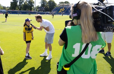 130725 -  Glamorgan Women v Gloucestershire Women, Vitality Blast Women League 2, South Group - Match mascot and coin toss