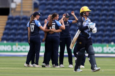 180725 - Glamorgan Women v Kent Spitfires - Vitality Blast Women League 2 - Sydney Gorham of Kent Spitfires celebrates taking the wicket of Bethan Ellis
