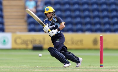 180725 - Glamorgan Women v Kent Spitfires - Vitality Blast Women League 2 - Bethan Gammon of Glamorgan batting
