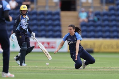 180725 - Glamorgan Women v Kent Spitfires - Vitality Blast Women League 2 - Izzy James of Kent Spitfires