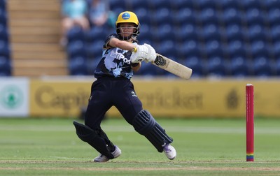 180725 - Glamorgan Women v Kent Spitfires - Vitality Blast Women League 2 - Bethan Gammon of Glamorgan batting