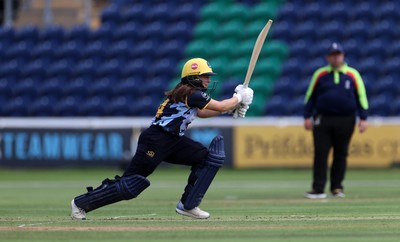180725 - Glamorgan Women v Kent Spitfires - Vitality Blast Women League 2 - Bea Ellis of Glamorgan batting