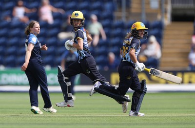 180725 - Glamorgan Women v Kent Spitfires - Vitality Blast Women League 2 - Eve Jackson of Glamorgan batting