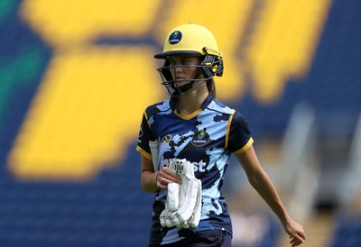 180725 - Glamorgan Women v Kent Spitfires - Vitality Blast Women League 2 - Eve Jackson of Glamorgan