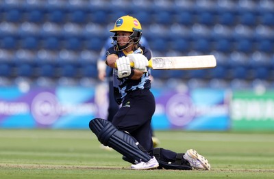 180725 - Glamorgan Women v Kent Spitfires - Vitality Blast Women League 2 - Bethan Gammon of Glamorgan batting