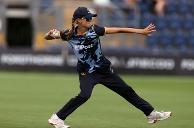 180725 - Glamorgan Women v Kent Spitfires - Vitality Blast Women League 2 - Eve Jackson of Glamorgan