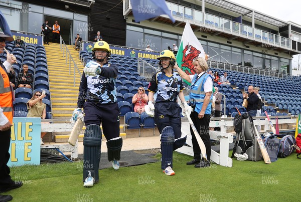 180725 - Glamorgan Women v Kent Spitfires - Vitality Blast Women League 2 - Lauren Parfitt and Bethan Ellis of Glamorgan