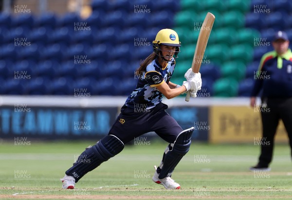 180725 - Glamorgan Women v Kent Spitfires - Vitality Blast Women League 2 - Eve Jackson of Glamorgan batting