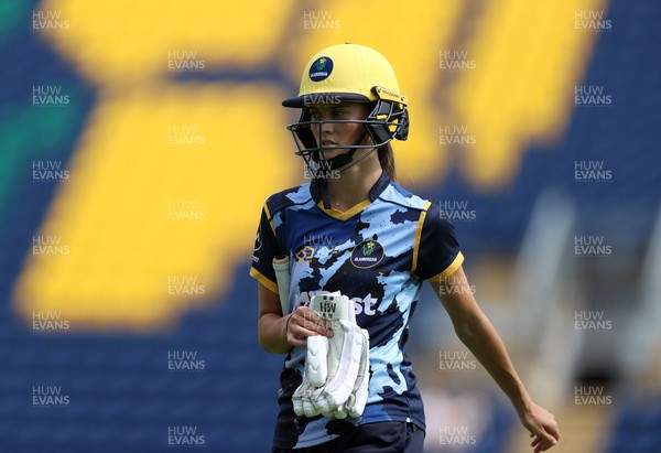 180725 - Glamorgan Women v Kent Spitfires - Vitality Blast Women League 2 - Eve Jackson of Glamorgan