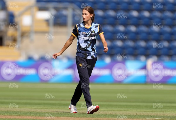 180725 - Glamorgan Women v Kent Spitfires - Vitality Blast Women League 2 - Eve Jackson of Glamorgan