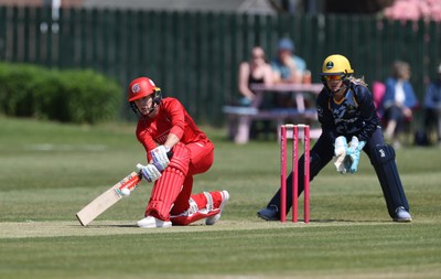 170525 - Glamorgan Women v Lancashire Thunder - T20 Women�s County Cup - Emma Lamb of Lancashire batting