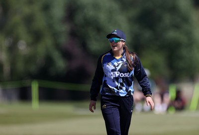 170525 - Glamorgan Women v Lancashire Thunder - T20 Women�s County Cup - Bea Ellis of Glamorgan 