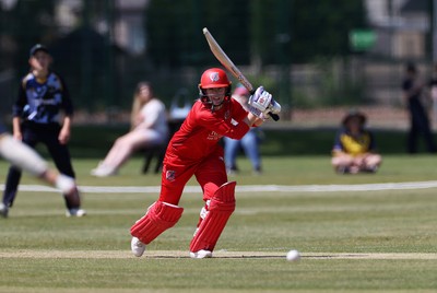 170525 - Glamorgan Women v Lancashire Thunder - T20 Women�s County Cup - Emma Lamb of Lancashire batting