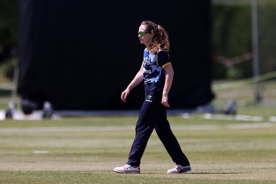 170525 - Glamorgan Women v Lancashire Thunder - T20 Women�s County Cup - Nicole Reid of Glamorgan 