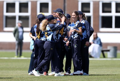 170525 - Glamorgan Women v Lancashire Thunder - T20 Women�s County Cup - Eve Jackson of Glamorgan celebrates with team mates after the first wicket