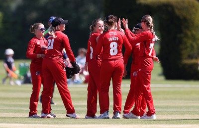 170525 - Glamorgan Women v Lancashire Thunder - T20 Women�s County Cup - Lancashire celebrate taking a wicket