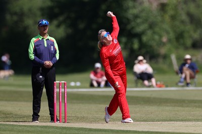 170525 - Glamorgan Women v Lancashire Thunder - T20 Women�s County Cup - Sophie Ecclestone of Lancashire bowling