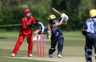 170525 - Glamorgan Women v Lancashire Thunder - T20 Women�s County Cup - Eve Jackson of Glamorgan batting
