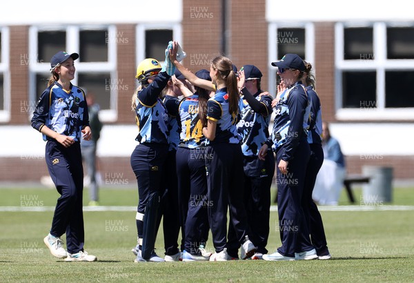 170525 - Glamorgan Women v Lancashire Thunder - T20 Women�s County Cup - Eve Jackson of Glamorgan celebrates with team mates after the first wicket