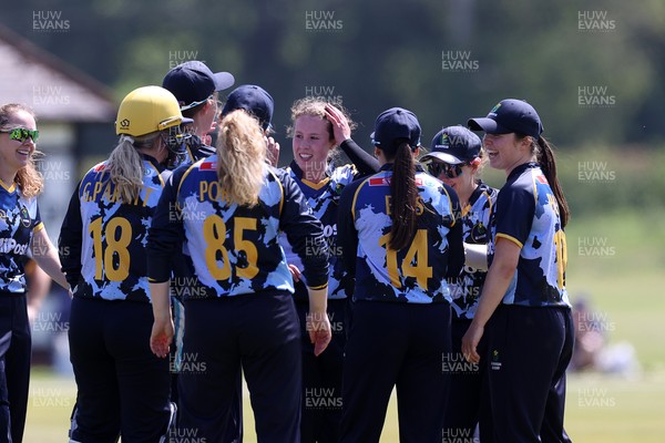170525 - Glamorgan Women v Lancashire Thunder - T20 Women�s County Cup - Emily Burke of Glamorgan celebrates with team mates after a wicket