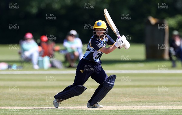 170525 - Glamorgan Women v Lancashire Thunder - T20 Women�s County Cup - Bethan Gammon of Glamorgan batting