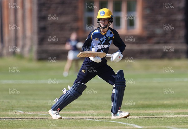 170525 - Glamorgan Women v Lancashire Thunder - T20 Women�s County Cup - Katy Cobb of Glamorgan batting