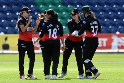 190426 - Glamorgan Women v Leicestershire Foxes Women - Metro Bank One Day Cup Women League 2 - Caitlin Chissell of Leicestershire Women catches the ball to dismiss Bethan Ellis of Glamorgan Women