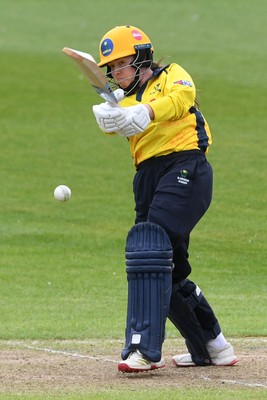 190426 - Glamorgan Women v Leicestershire Foxes Women - Metro Bank One Day Cup Women League 2 - Sara Phillips of Glamorgan Women batting