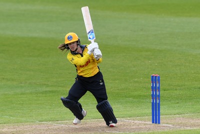 190426 - Glamorgan Women v Leicestershire Foxes Women - Metro Bank One Day Cup Women League 2 - Sara Phillips of Glamorgan Women batting
