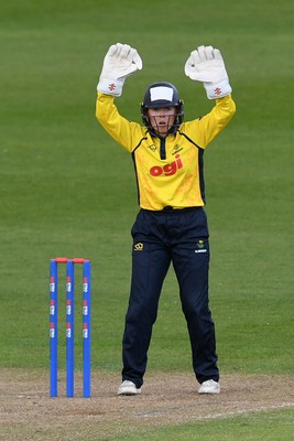 190426 - Glamorgan Women v Leicestershire Foxes Women - Metro Bank One Day Cup Women League 2 - Megan Sturge of Glamorgan Women