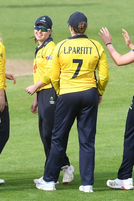 190426 - Glamorgan Women v Leicestershire Foxes Women - Metro Bank One Day Cup Women League 2 - Sara Phillips of Glamorgan Women catches the ball to dismiss Ellen Watson of Leicestershire Women, bowled by Gemma Porter of Glamorgan Womenl