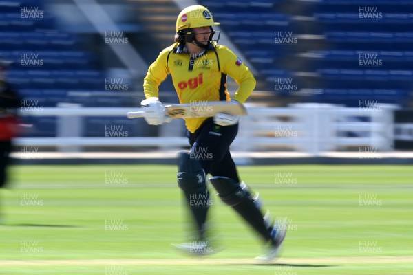 190426 - Glamorgan Women v Leicestershire Foxes Women - Metro Bank One Day Cup Women League 2 - Lauren Parfitt of Glamorgan Women batting