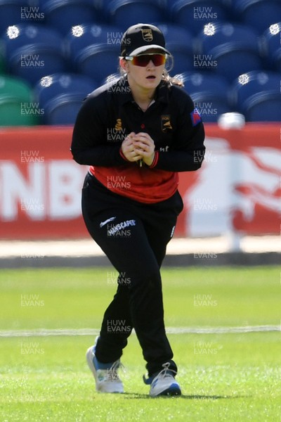 190426 - Glamorgan Women v Leicestershire Foxes Women - Metro Bank One Day Cup Women League 2 - Caitlin Chissell of Leicestershire Women catches the ball to dismiss Bethan Ellis of Glamorgan Women