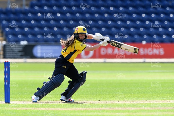 190426 - Glamorgan Women v Leicestershire Foxes Women - Metro Bank One Day Cup Women League 2 - Bea Ellis of Glamorgan Women