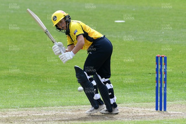 190426 - Glamorgan Women v Leicestershire Foxes Women - Metro Bank One Day Cup Women League 2 - Megan Sturge of Glamorgan Women batting