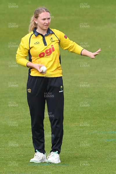 190426 - Glamorgan Women v Leicestershire Foxes Women - Metro Bank One Day Cup Women League 2 - Gemma Porter of Glamorgan Women
