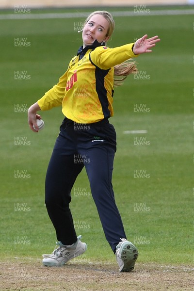 190426 - Glamorgan Women v Leicestershire Foxes Women - Metro Bank One Day Cup Women League 2 - Poppy Walker of Glamorgan Women bowling
