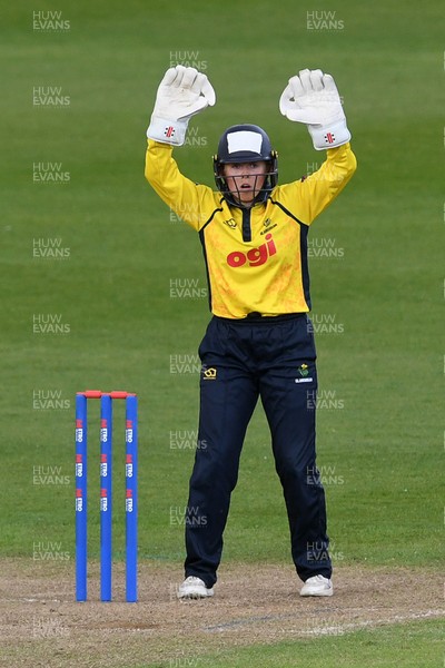 190426 - Glamorgan Women v Leicestershire Foxes Women - Metro Bank One Day Cup Women League 2 - Megan Sturge of Glamorgan Women