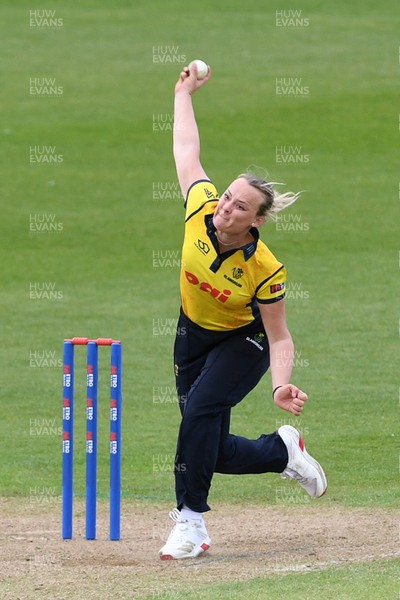 190426 - Glamorgan Women v Leicestershire Foxes Women - Metro Bank One Day Cup Women League 2 - Anna-Mae Shearn of Glamorgan Women bowling