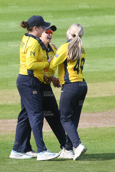 190426 - Glamorgan Women v Leicestershire Foxes Women - Metro Bank One Day Cup Women League 2 - Bethan Gammon of Glamorgan Women catches the ball to dismiss Holly Whitfield of Leicestershire Women