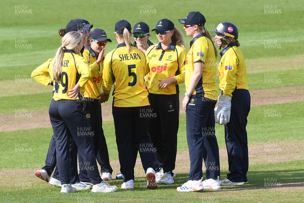190426 - Glamorgan Women v Leicestershire Foxes Women - Metro Bank One Day Cup Women League 2 - Bethan Gammon of Glamorgan Women catches the ball to dismiss Holly Whitfield of Leicestershire Women