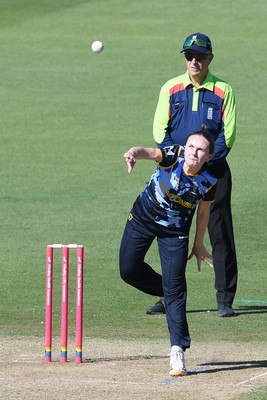 030726 - Glamorgan Women v Middlesex Women - Vitality Blast Women League 2 - Nicole Reid of Glamorgan Women bowling