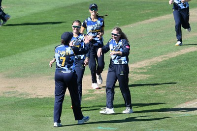 030726 - Glamorgan Women v Middlesex Women - Vitality Blast Women League 2 - Gemma Porter of Glamorgan Women catches the ball to dismiss Alice Whitmore of Middlesex Women