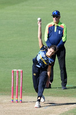 030726 - Glamorgan Women v Middlesex Women - Vitality Blast Women League 2 - Eve Jackson of Glamorgan Women bowls the ball to dismiss Lauren Turner of Middlesex Women and win the match