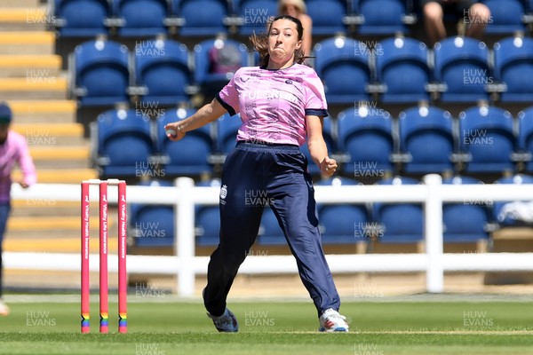030726 - Glamorgan Women v Middlesex Women - Vitality Blast Women League 2 - Lauren Turner of Middlesex Women bowling