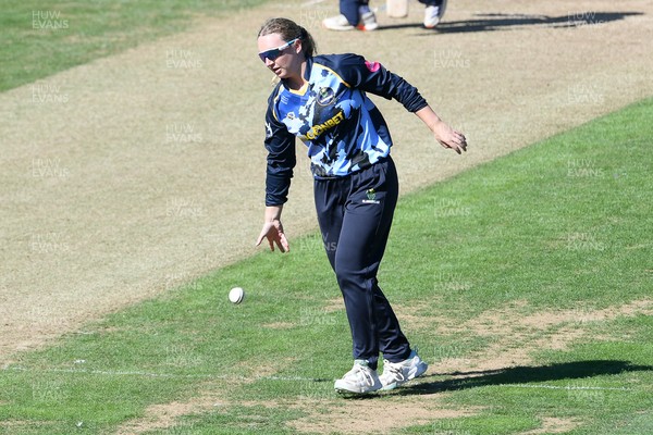 030726 - Glamorgan Women v Middlesex Women - Vitality Blast Women League 2 - Gemma Porter of Glamorgan Women catches the ball to dismiss Alice Whitmore of Middlesex Women