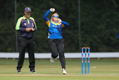 270625  Glamorgan Women v Sussex Sharks, Vitality Blast Women League Two South - Chiara Green of Sussex Sharks bowls