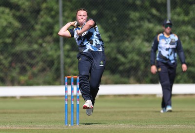 270625  Glamorgan Women v Sussex Sharks, Vitality Blast Women League Two South - Poppy Tulloch of Glamorgan Women bowls