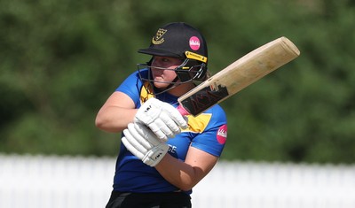 270625  Glamorgan Women v Sussex Sharks, Vitality Blast Women League Two South - Rachel King of Sussex Sharks plays a shot